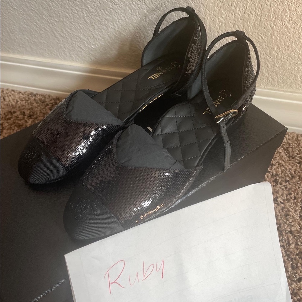 Chanel flats size 37.5
